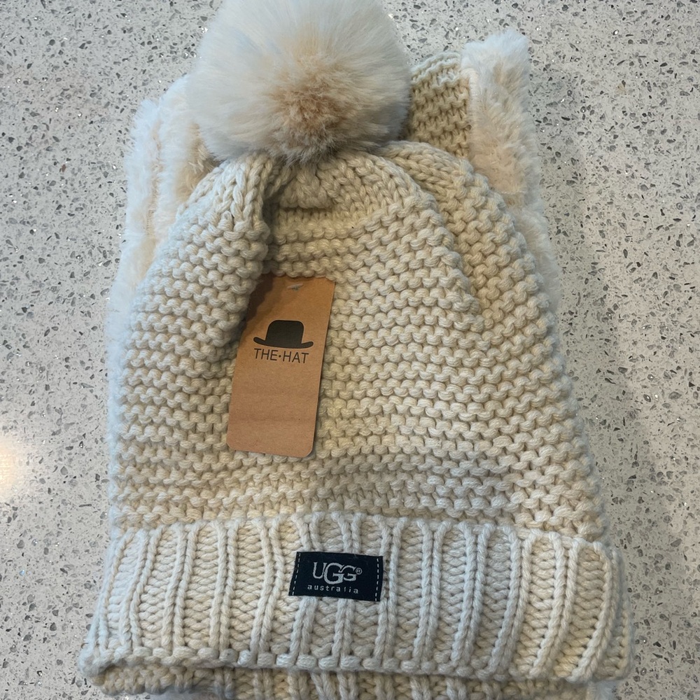 UGG Cream Knit Pom-Pom Beanie Hat and Scarf NWT